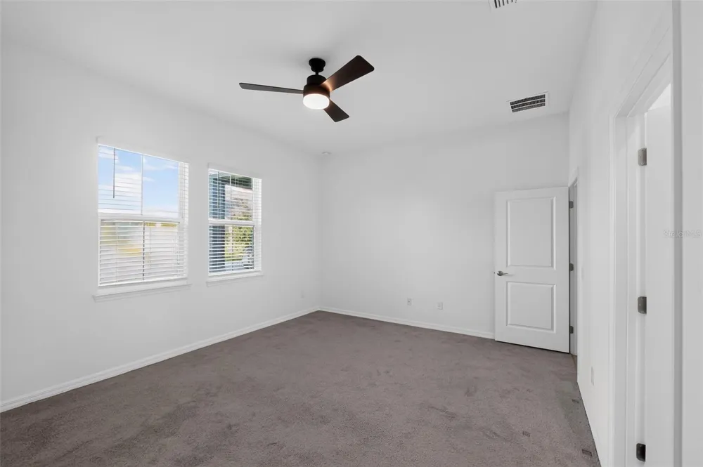 816 MIDDLETON STREET Debary, FL 32713