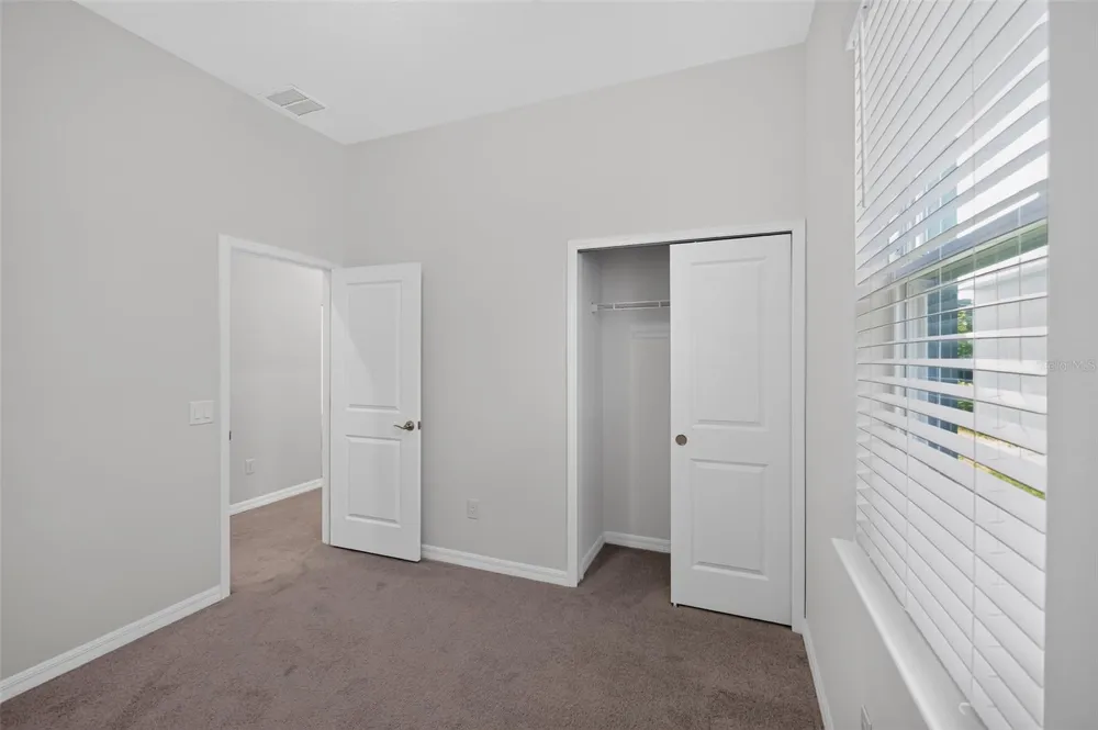 816 MIDDLETON STREET Debary, FL 32713