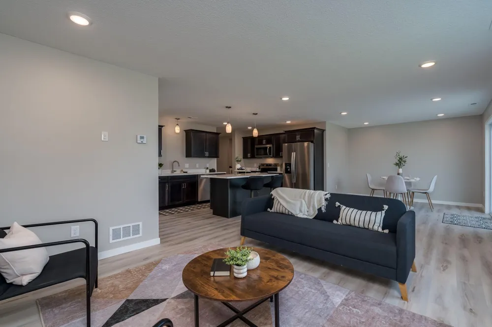 3121 Scotch Lane Mankato, MN 56001