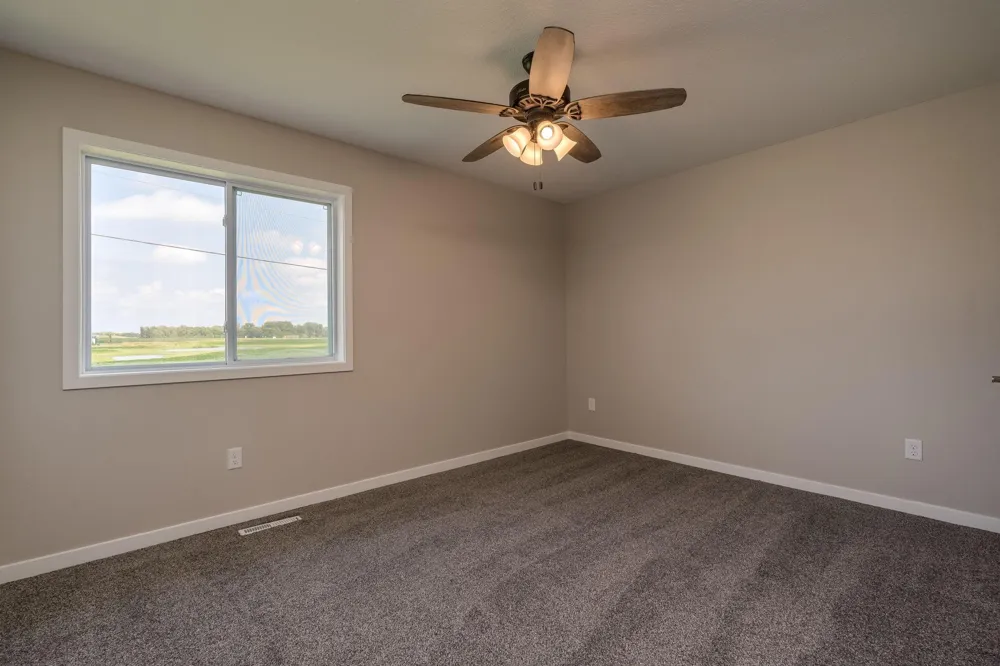 3121 Scotch Lane Mankato, MN 56001