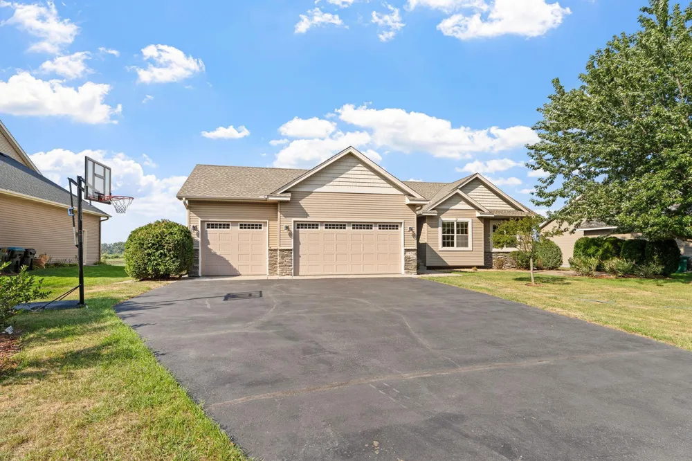 2539 154th Lane NW Andover, MN 55304