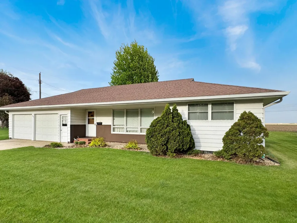 314 Maple Street Ellsworth, MN 56129
