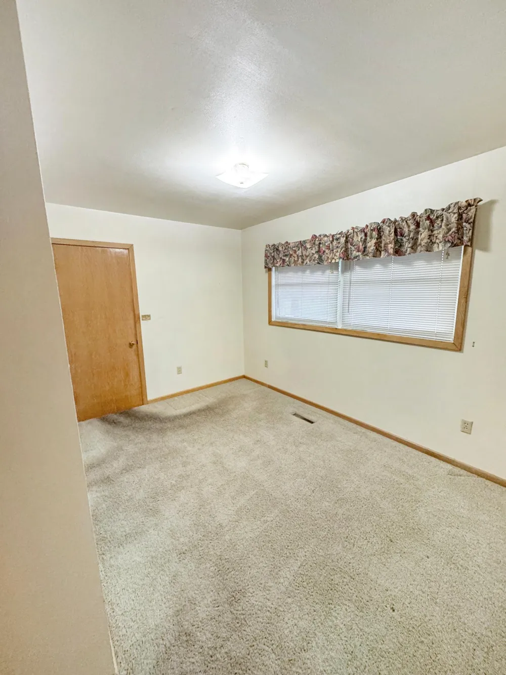 314 Maple Street Ellsworth, MN 56129