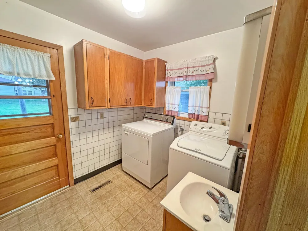 314 Maple Street Ellsworth, MN 56129