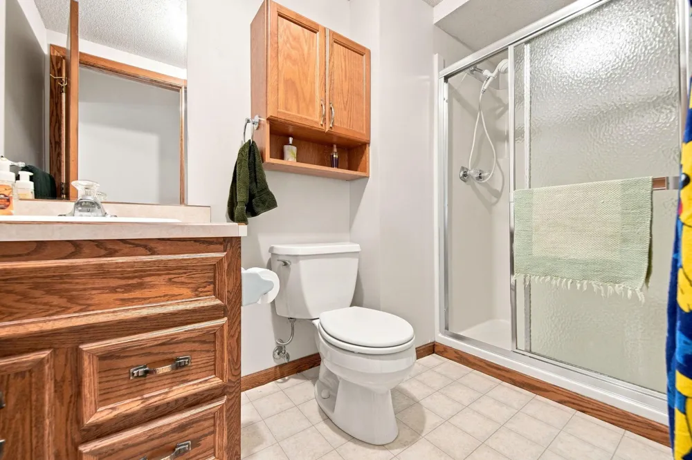 3017 Standridge Place Maplewood, MN 55109