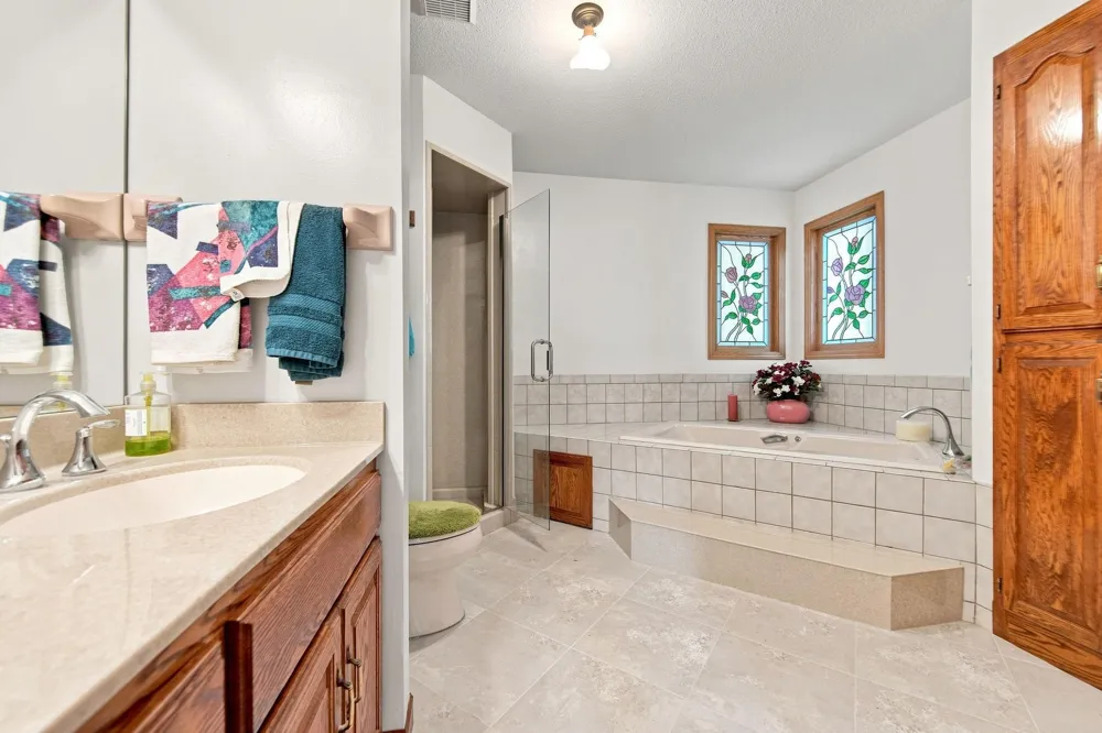 3017 Standridge Place Maplewood, MN 55109