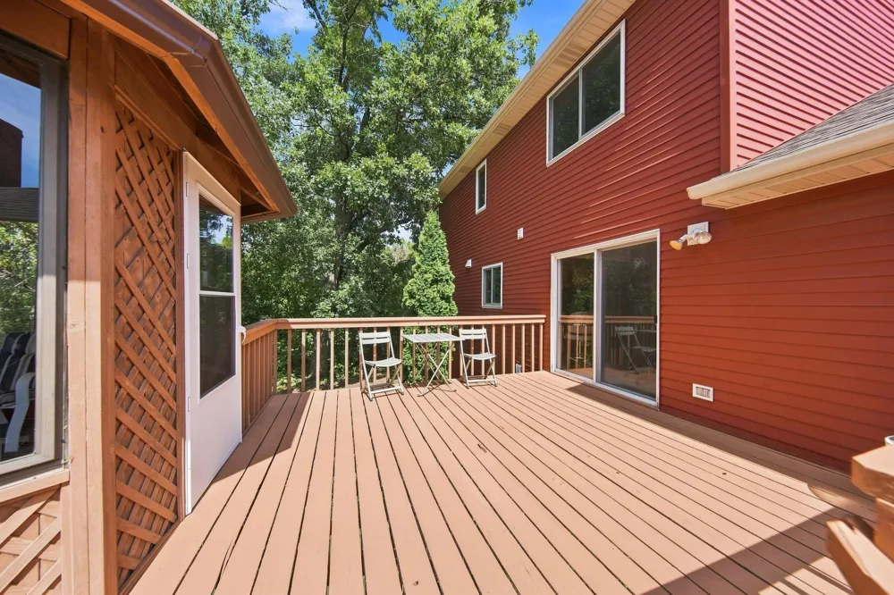 3017 Standridge Place Maplewood, MN 55109