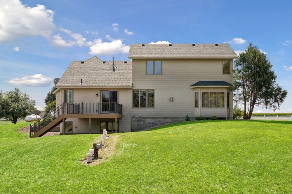 16465 County Road 53 Cologne, MN 55322