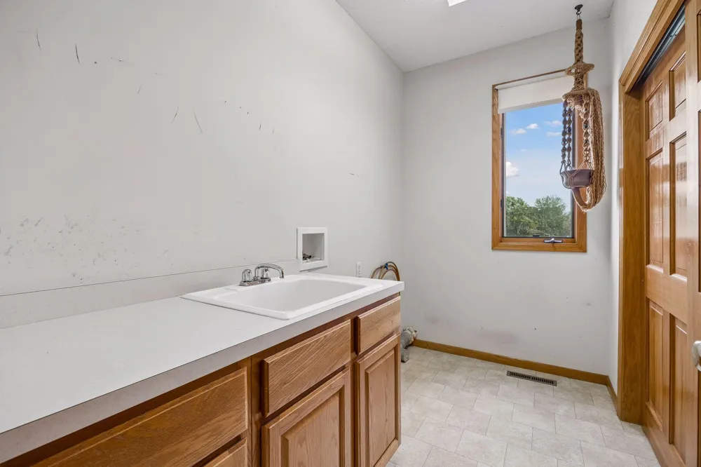 16465 County Road 53 Cologne, MN 55322