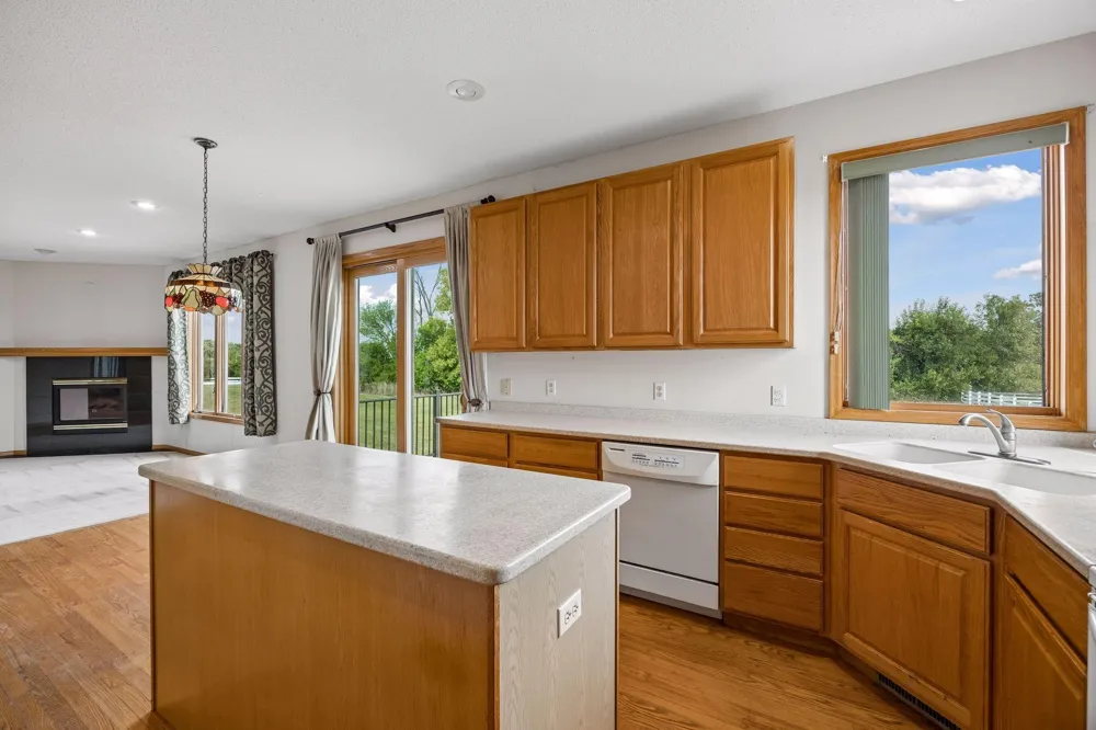16465 County Road 53 Cologne, MN 55322