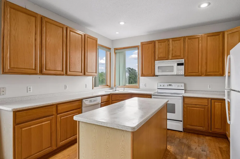 16465 County Road 53 Cologne, MN 55322