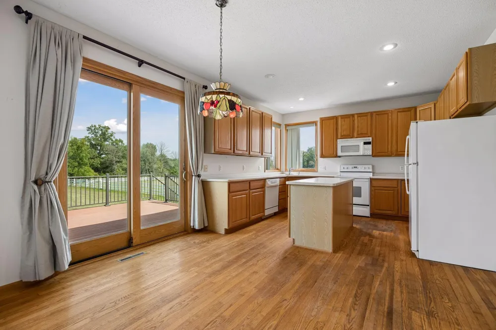 16465 County Road 53 Cologne, MN 55322