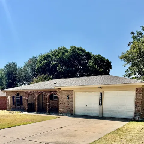 606 Pepperidge Court