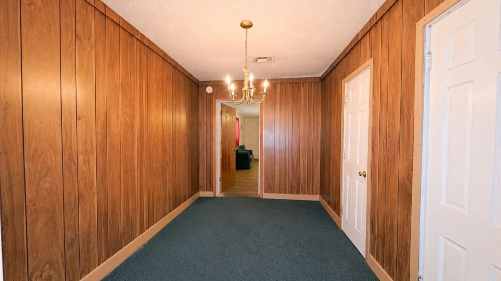 2116 Allen Lane Baytown, TX 77521