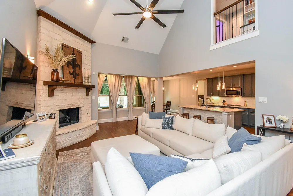 143 Kaden Creek Place Montgomery, TX 77316