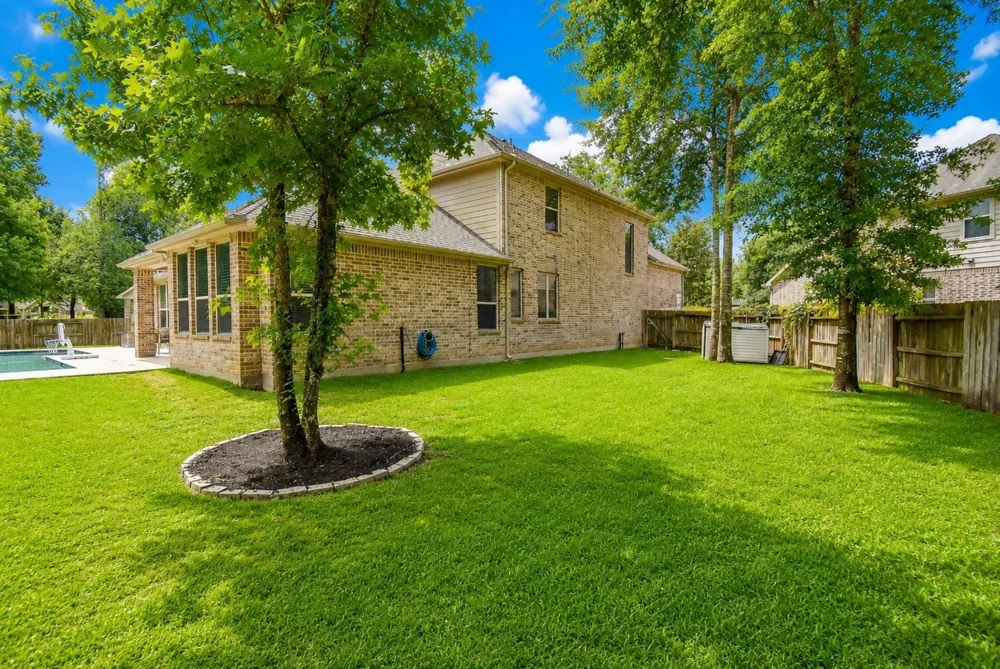 143 Kaden Creek Place Montgomery, TX 77316
