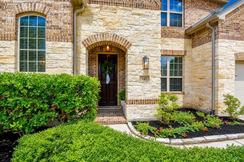 143 Kaden Creek Place Montgomery, TX 77316