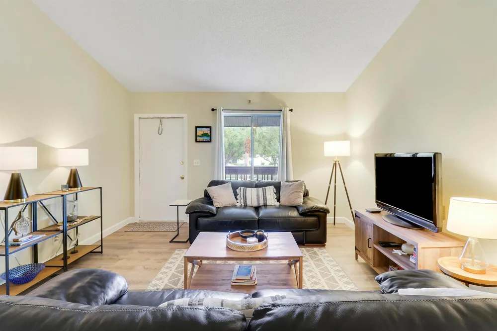 6414 CHASEWOOD DRIVE #F Jupiter, FL 33458