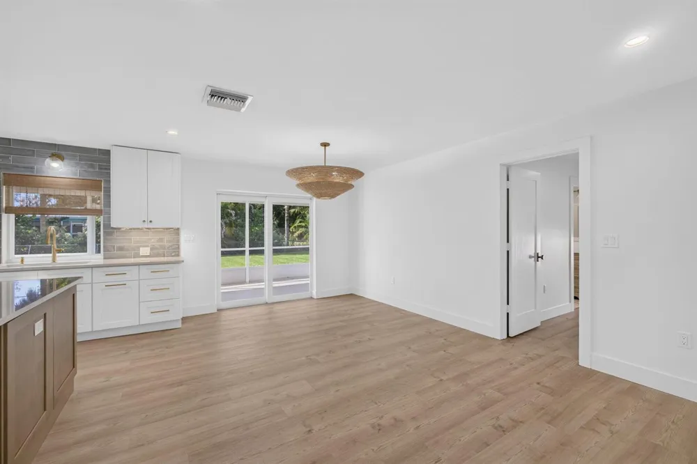 8816 SE ALABAMA PLACE Hobe Sound, FL 33455