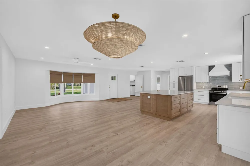 8816 SE ALABAMA PLACE Hobe Sound, FL 33455