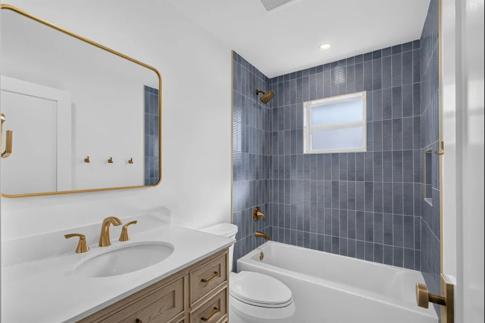 8816 SE ALABAMA PLACE Hobe Sound, FL 33455
