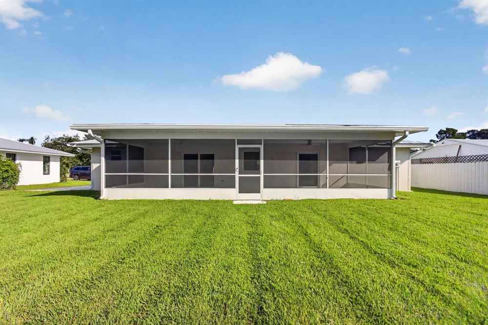 8816 SE ALABAMA PLACE Hobe Sound, FL 33455