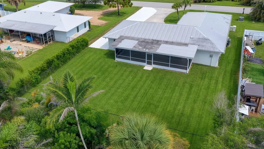 8816 SE ALABAMA PLACE Hobe Sound, FL 33455