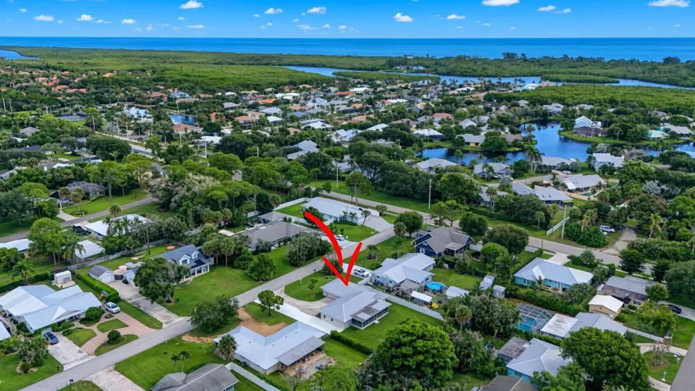 8816 SE ALABAMA PLACE Hobe Sound, FL 33455