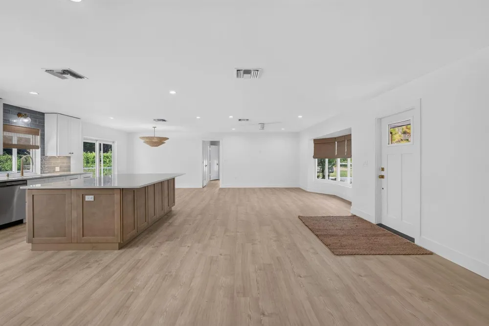 8816 SE ALABAMA PLACE Hobe Sound, FL 33455