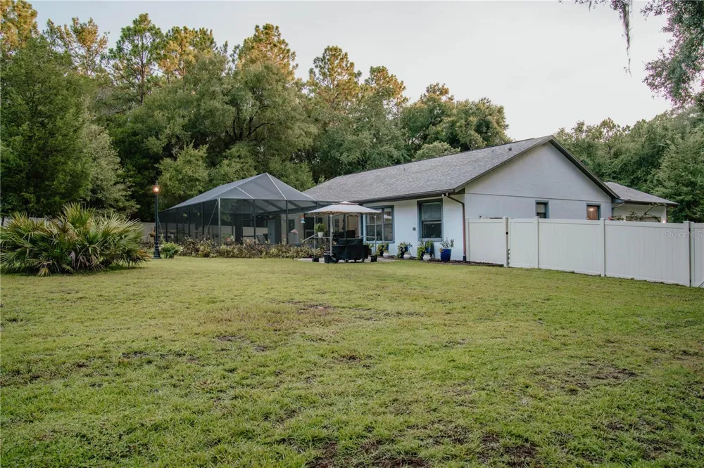 12009 S DAFFODIL POINT Floral City, FL 34436