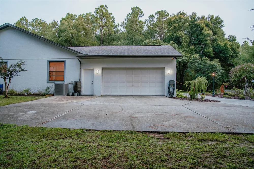 12009 S DAFFODIL POINT Floral City, FL 34436