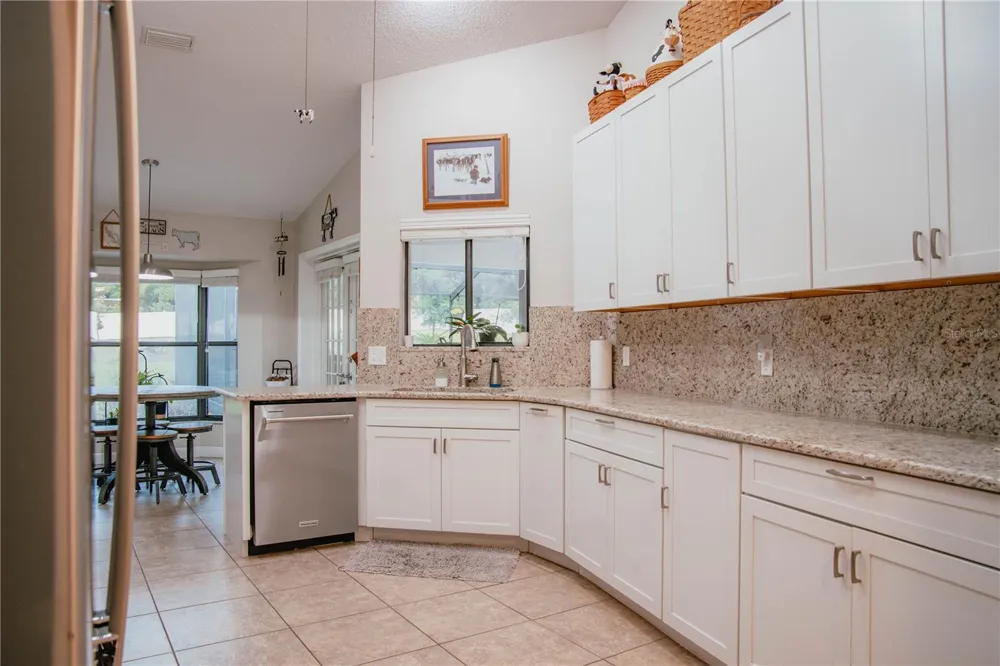 12009 S DAFFODIL POINT Floral City, FL 34436
