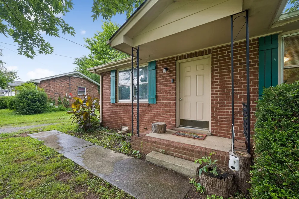 109 Red Berry Rd Smyrna, TN 37167