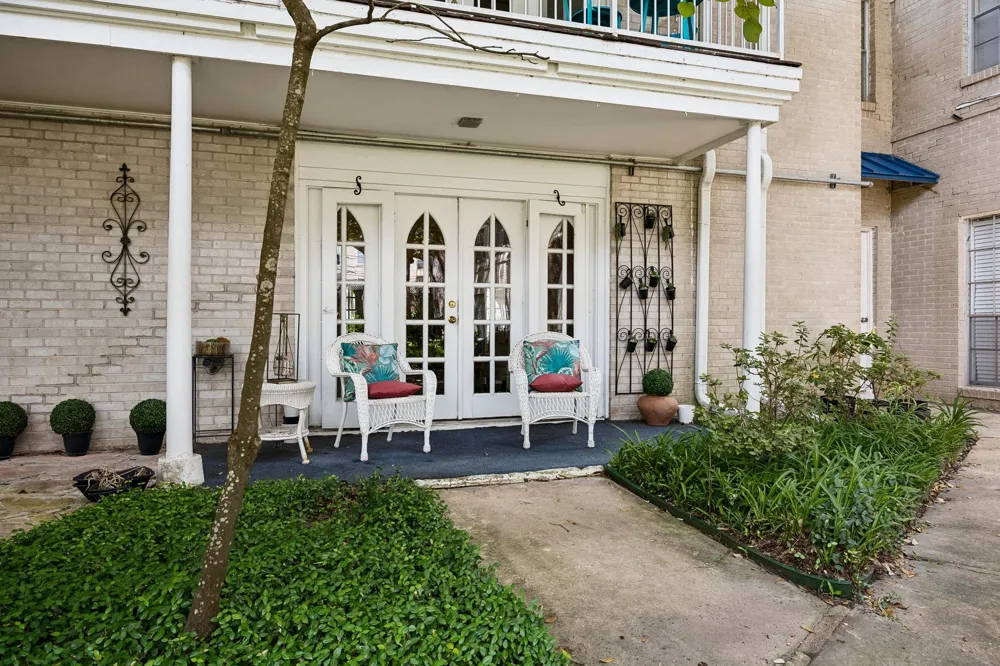 2600 Bellefontaine Street #C12 Houston, TX 77025