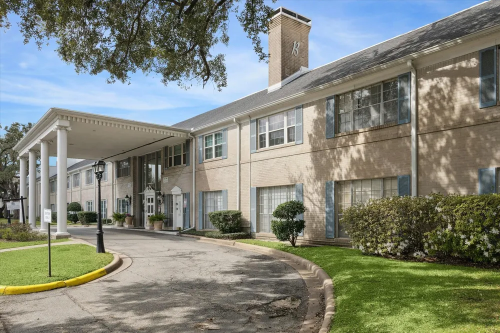 2600 Bellefontaine Street #C12 Houston, TX 77025