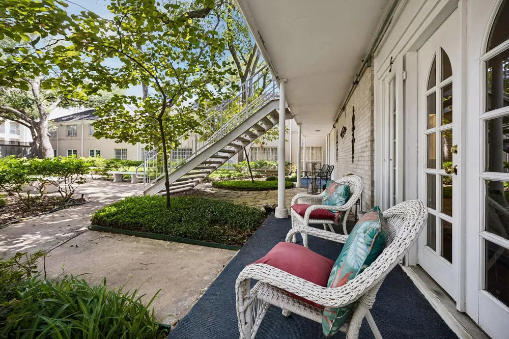 2600 Bellefontaine Street #C12 Houston, TX 77025