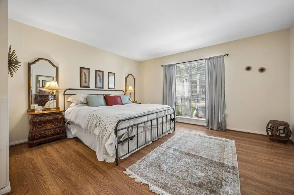2600 Bellefontaine Street #C12 Houston, TX 77025