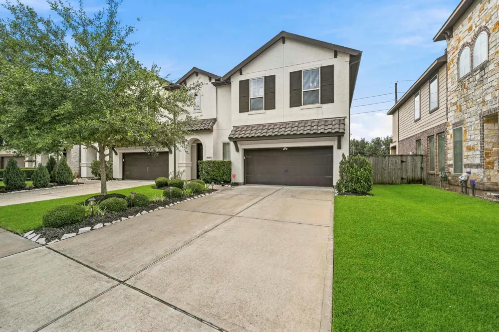 9442 Scanlan Heights Lane Missouri City, TX 77459