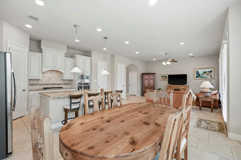 9442 Scanlan Heights Lane Missouri City, TX 77459