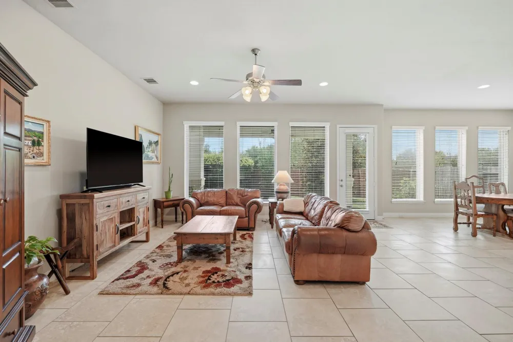 9442 Scanlan Heights Lane Missouri City, TX 77459