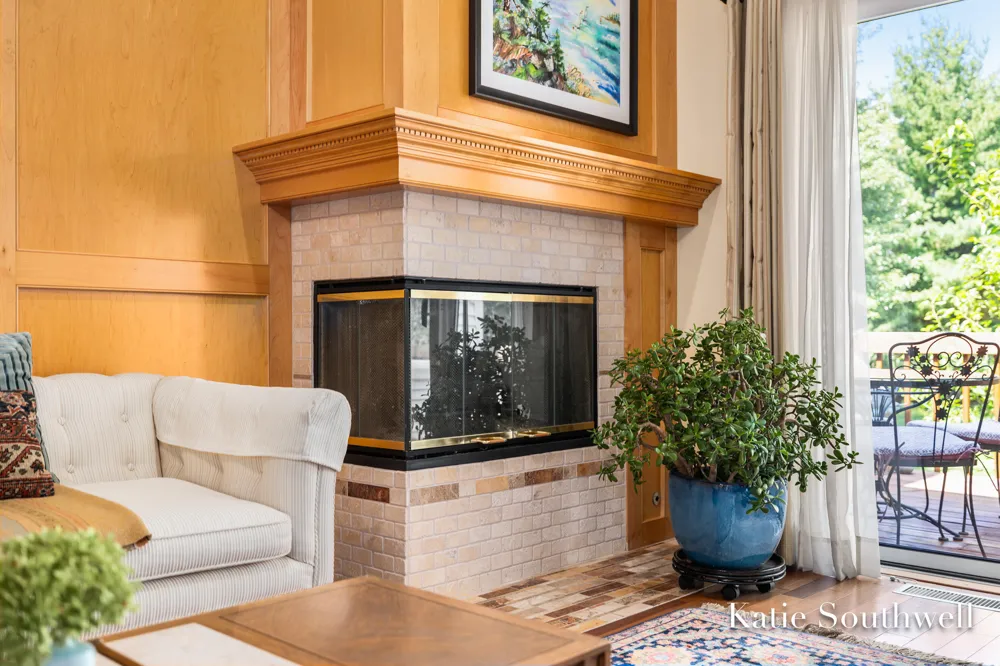 2116 Shetland Drive NE Grand Rapids, MI 49505