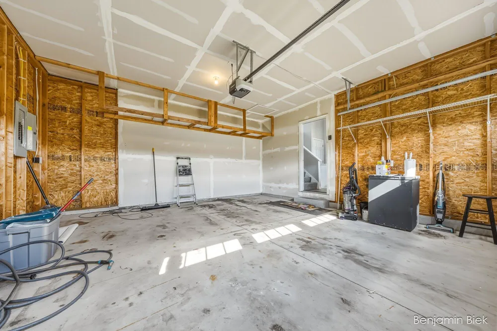 2809 Ivy Lane Middleville, MI 49333