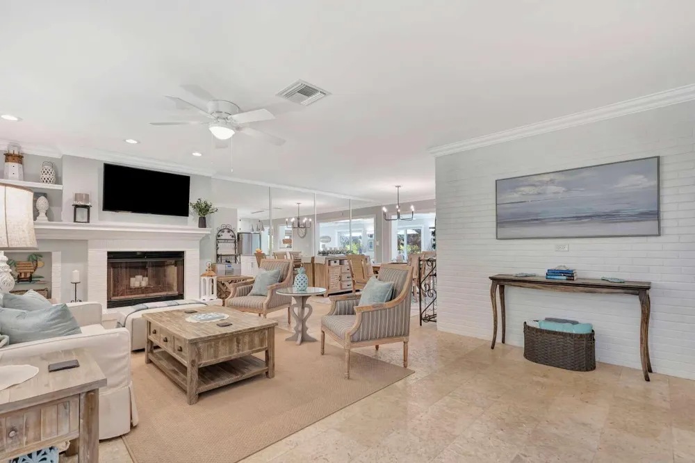 5531 HIBISCUS ROAD Jupiter, FL 33458
