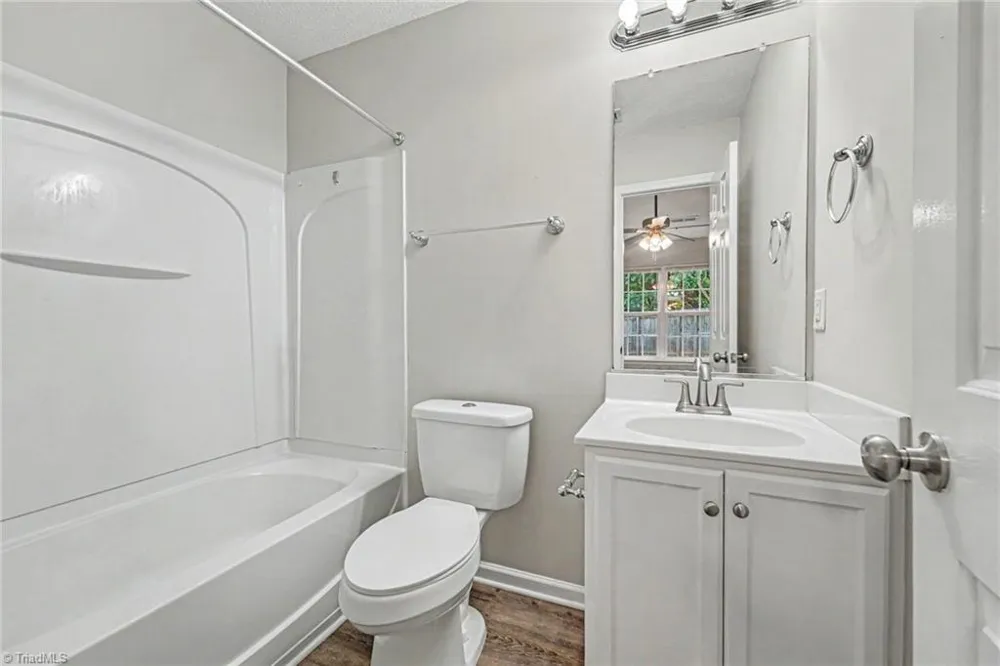 3582 Sydney Oaks Drive Greensboro, NC 27214