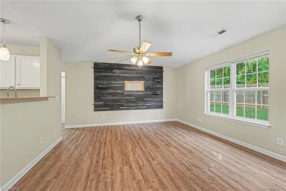 3582 Sydney Oaks Drive Greensboro, NC 27214