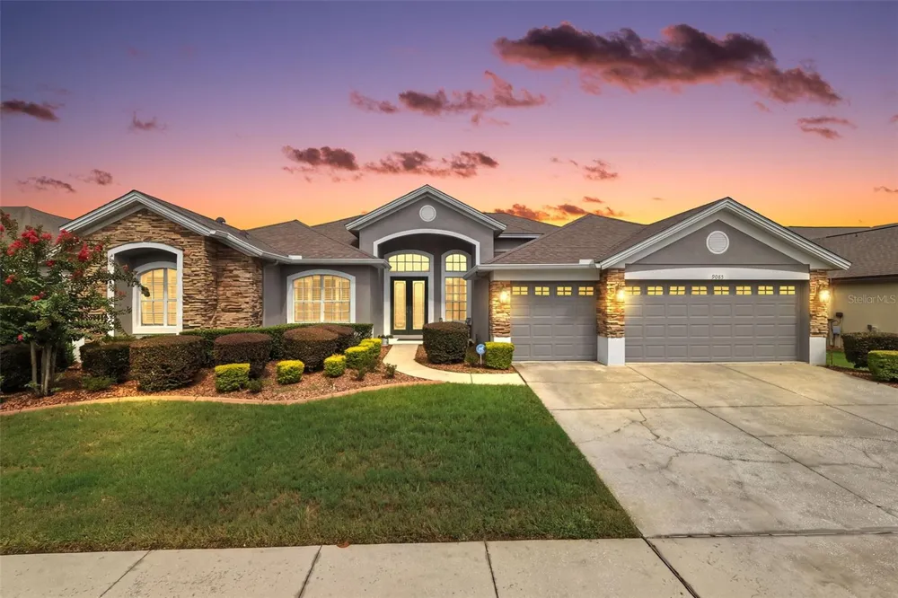 9085 LAUREL RIDGE DRIVE Mount Dora, FL 32757