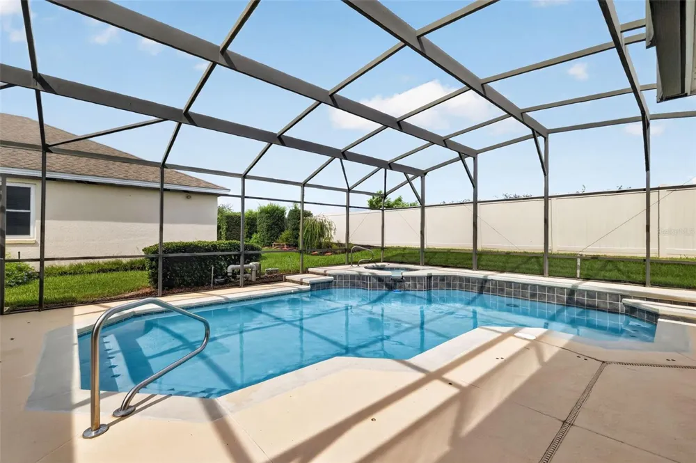 9085 LAUREL RIDGE DRIVE Mount Dora, FL 32757