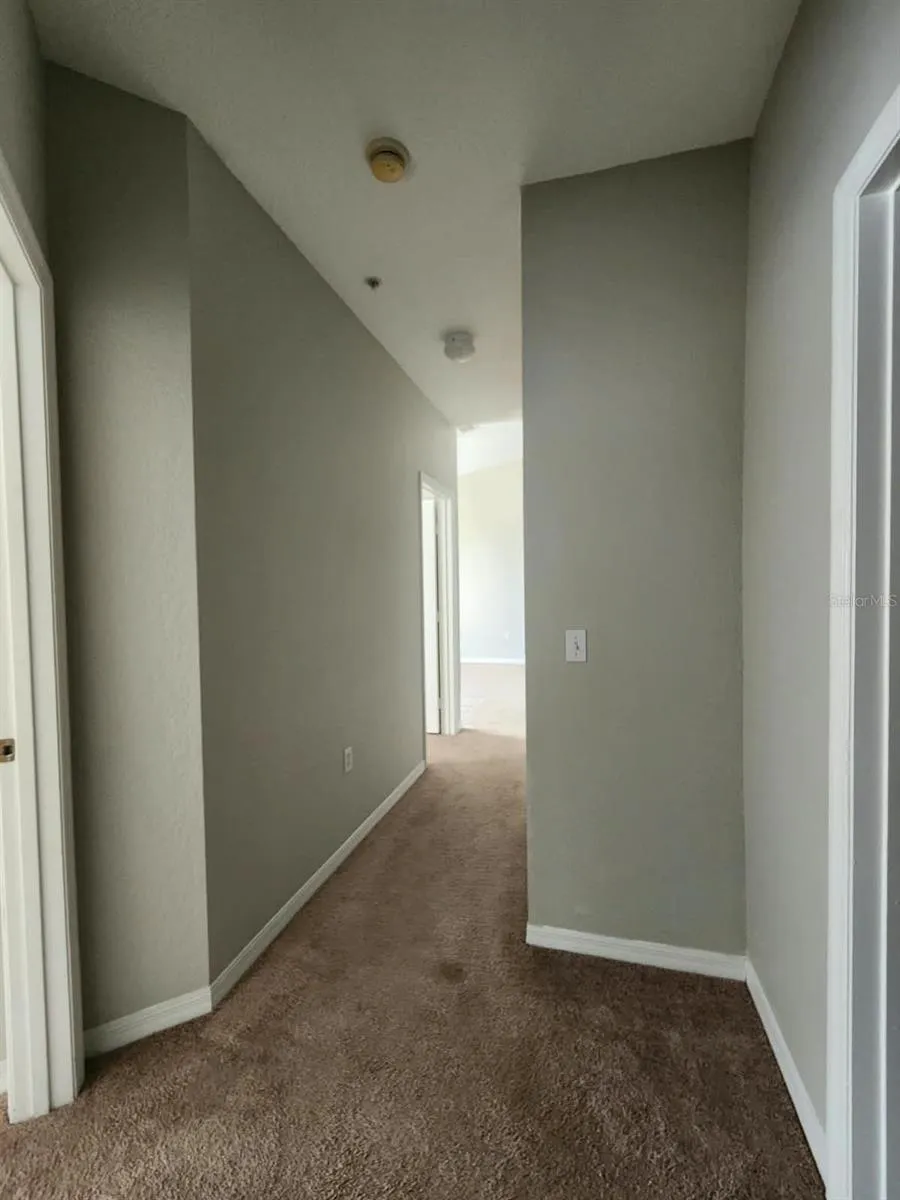 1175 LAKE SHADOW CIRCLE #4302 Maitland, FL 32751
