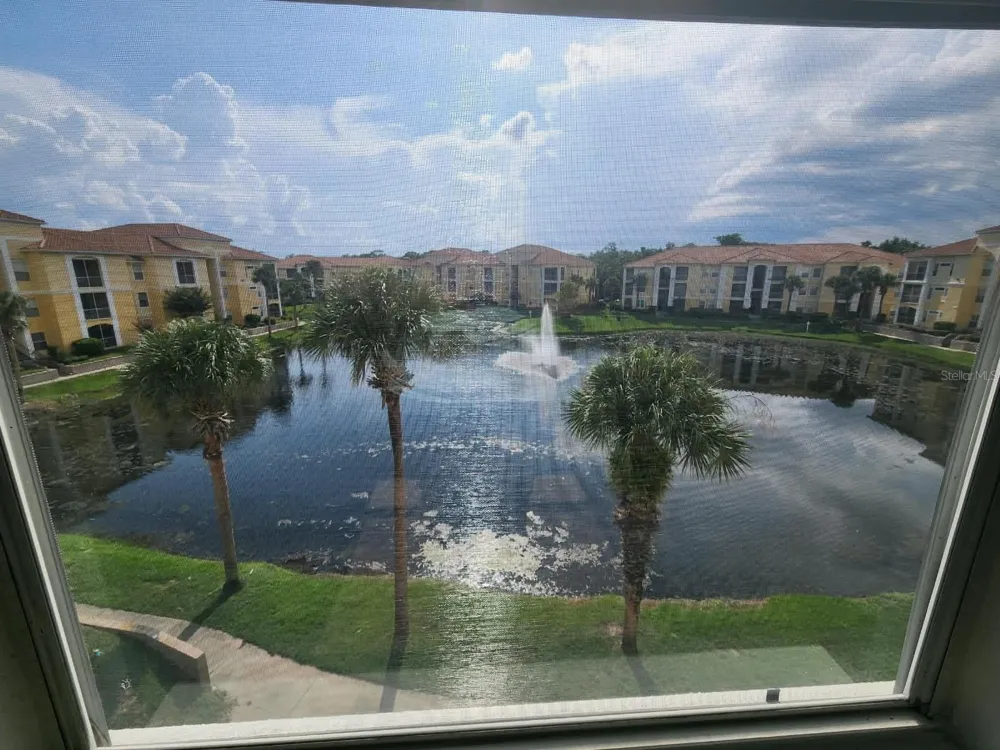 1175 LAKE SHADOW CIRCLE #4302 Maitland, FL 32751