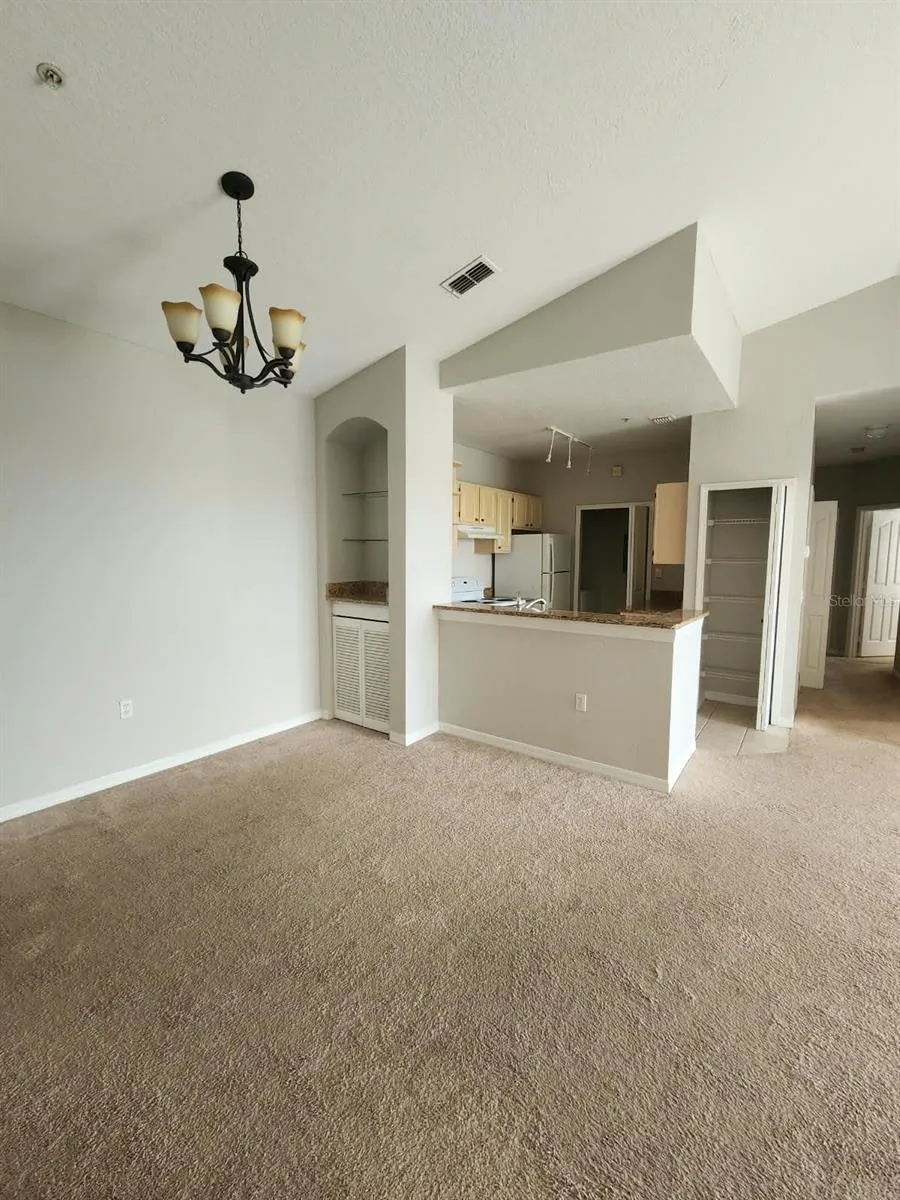 1175 LAKE SHADOW CIRCLE #4302 Maitland, FL 32751